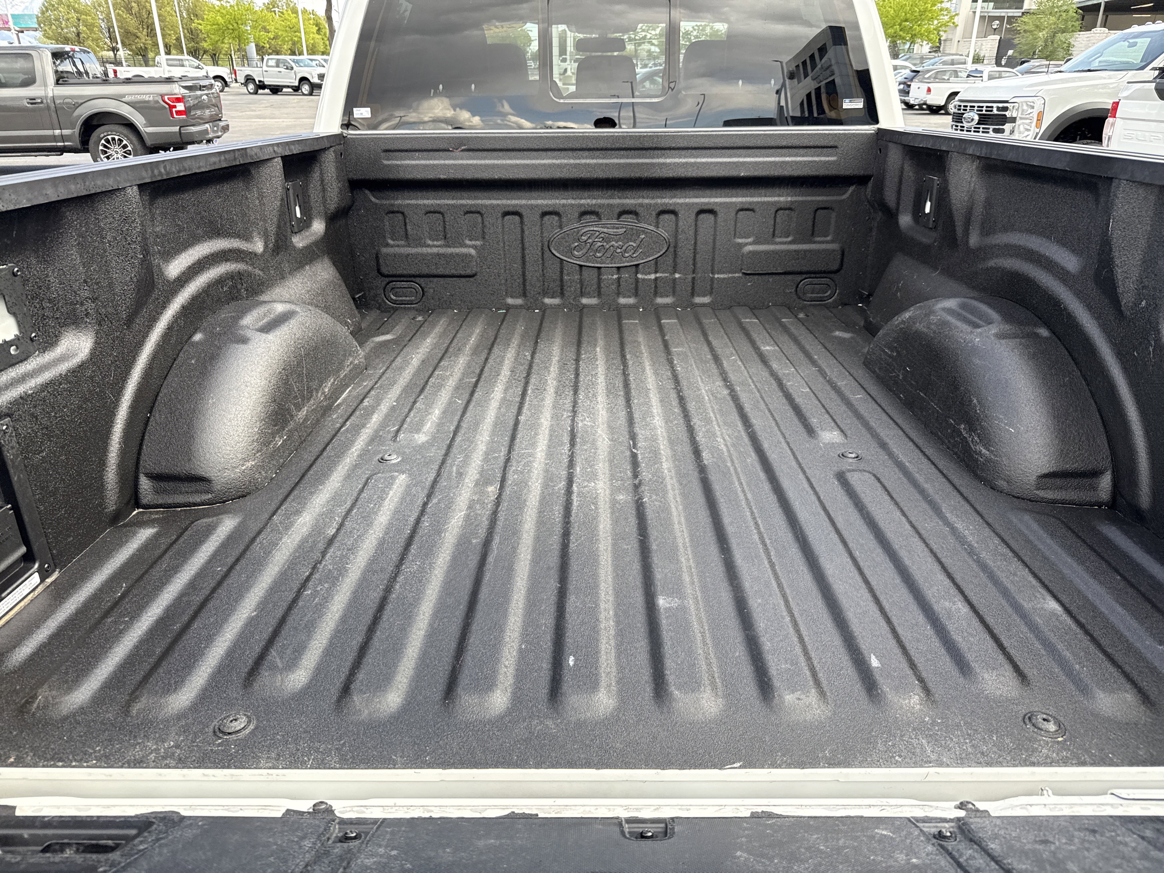 Certified 2022 Ford F150 Platinum w/ Equipment Group 701A High AWD/4WD image 27