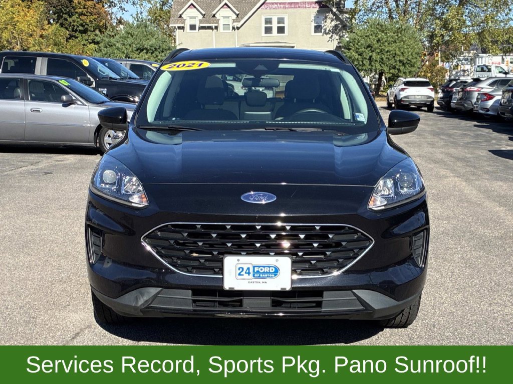 Certified 2021 Ford Escape SE w/ SE Sport Appearance Package AWD/4WD image 2