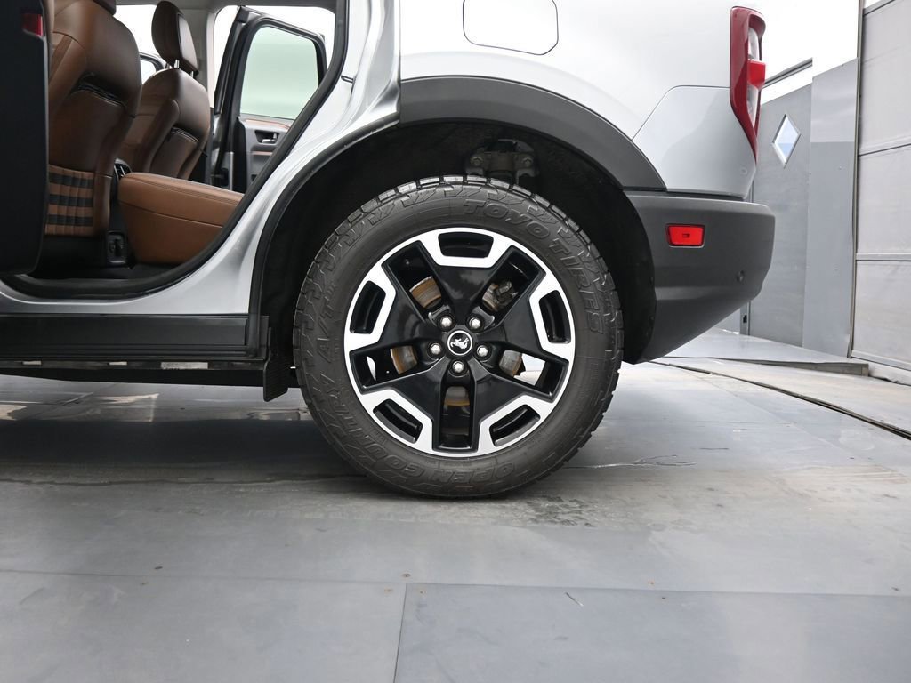 Certified 2022 Ford Bronco Sport Outer Banks AWD/4WD image 46