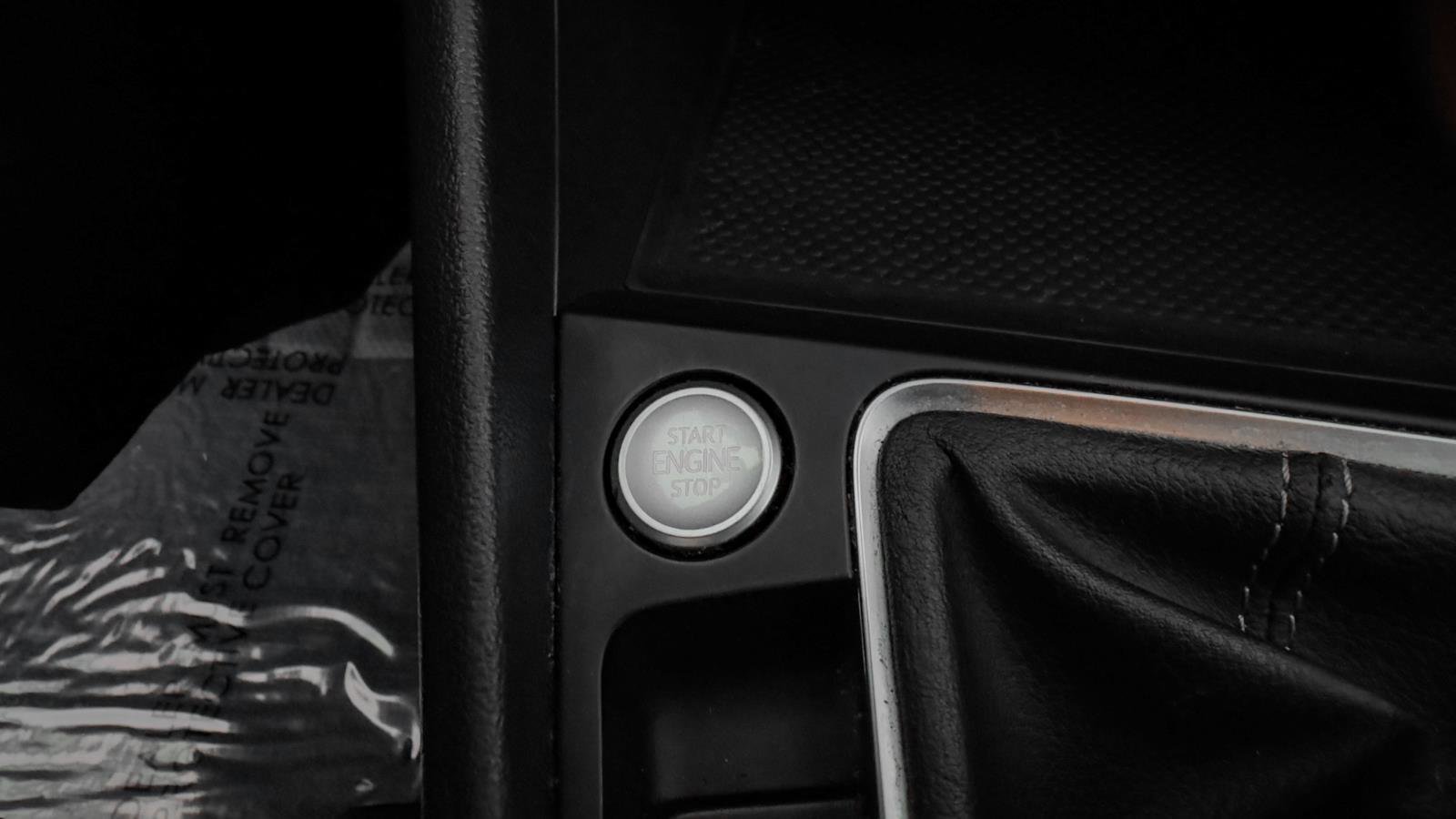 Used 2021 Volkswagen Jetta R-Line image 15