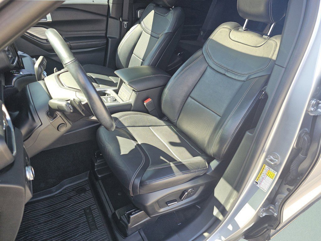 Certified 2020 Ford Explorer ST w/ ST Street Pack AWD/4WD image 12