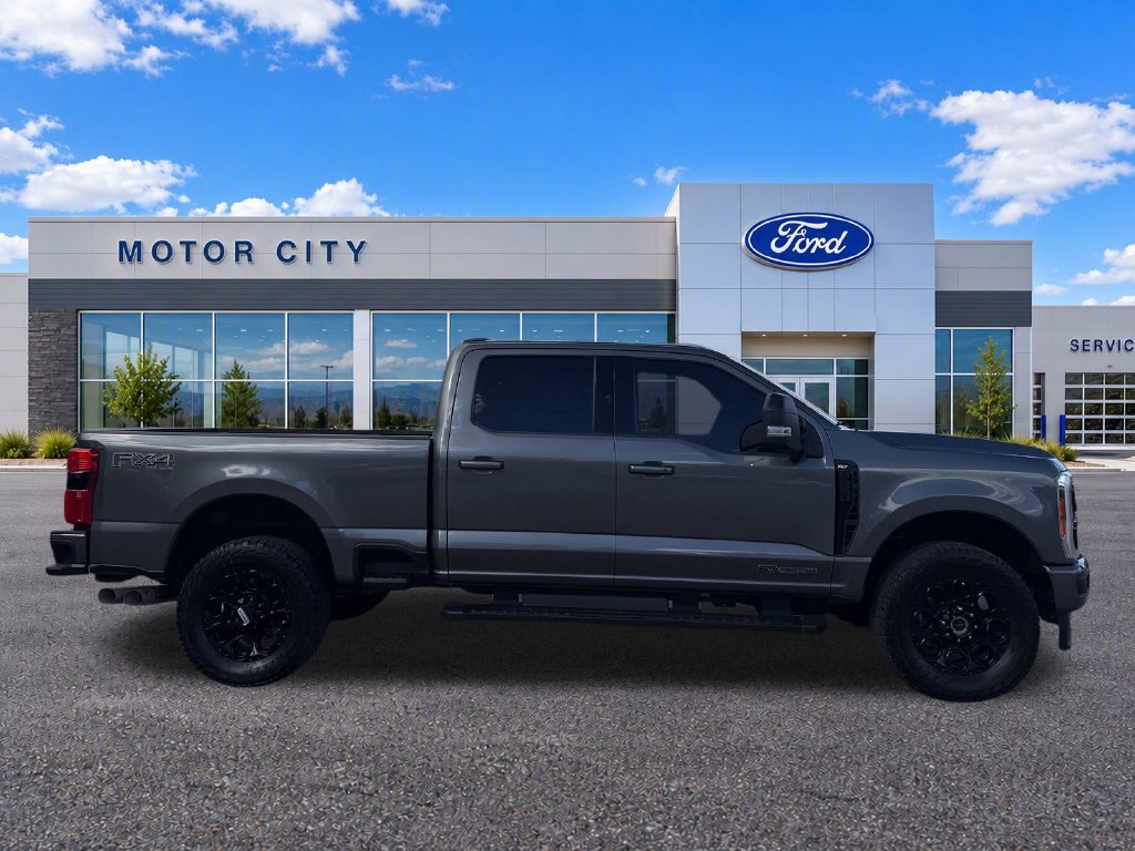 Certified 2023 Ford F250 XLT w/ Black Appearance Package AWD/4WD image 9