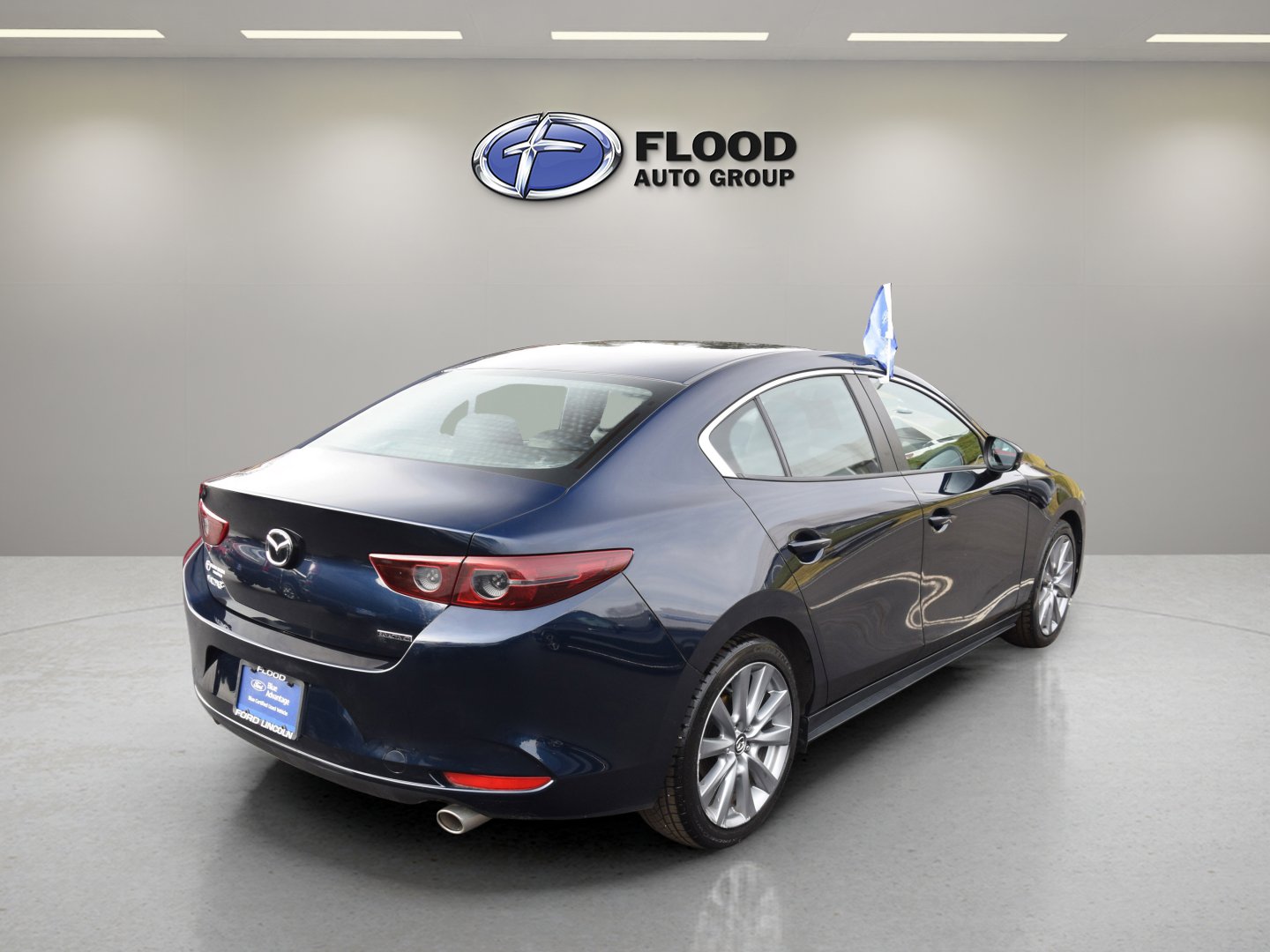 Used 2021 MAZDA MAZDA3 s image 4