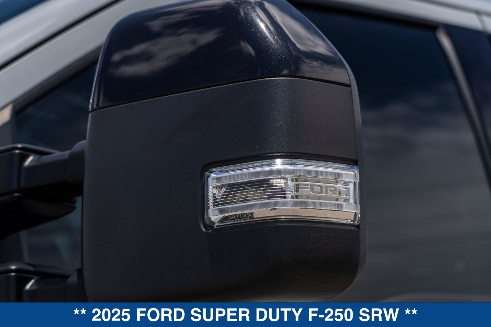 Certified 2025 Ford F250 Lariat w/ Lariat Ultimate Package AWD/4WD image 15