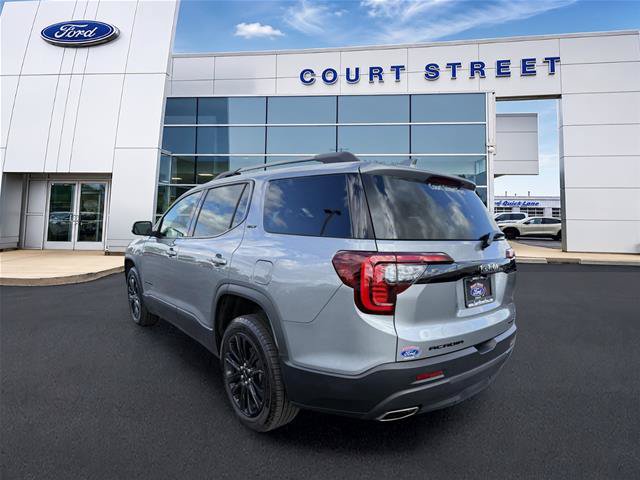 Used 2023 GMC Acadia SLT w/ Elevation Edition AWD/4WD image 3