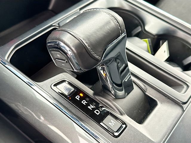 Certified 2022 Ford F150 XLT w/ Equipment Group 302A High image 18