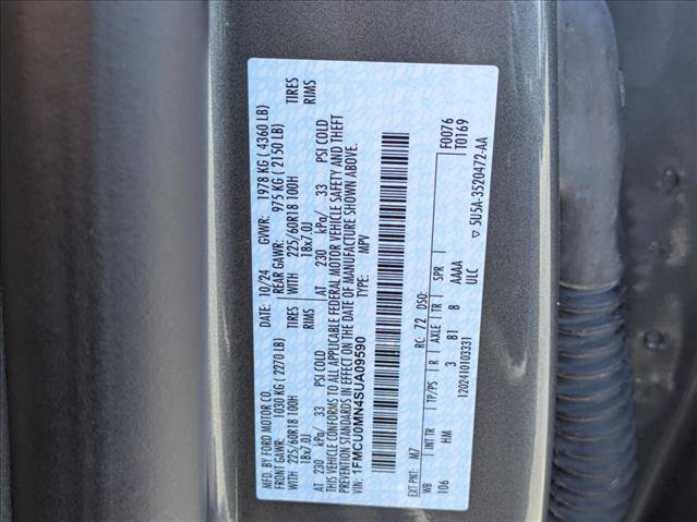 Certified 2025 Ford Escape ST-Line FWD image 24