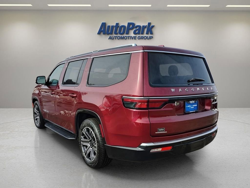 Used 2022 Jeep Wagoneer Series III w/ Flexible Seating Group image 3