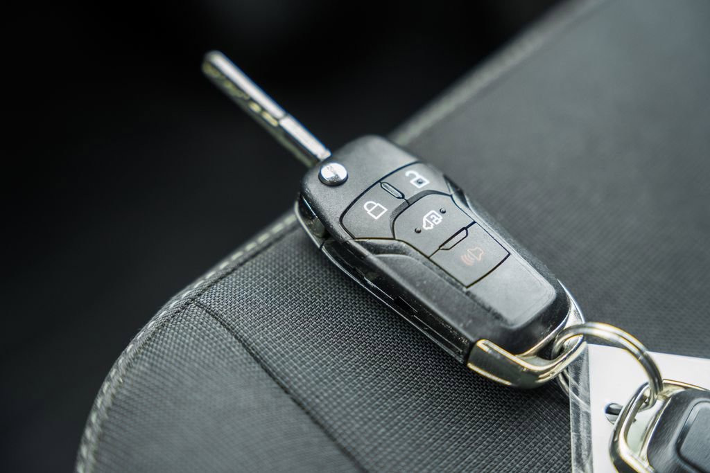 Certified 2023 Ford Transit 250 Low Roof w/ Exterior Upgrade Package image 38