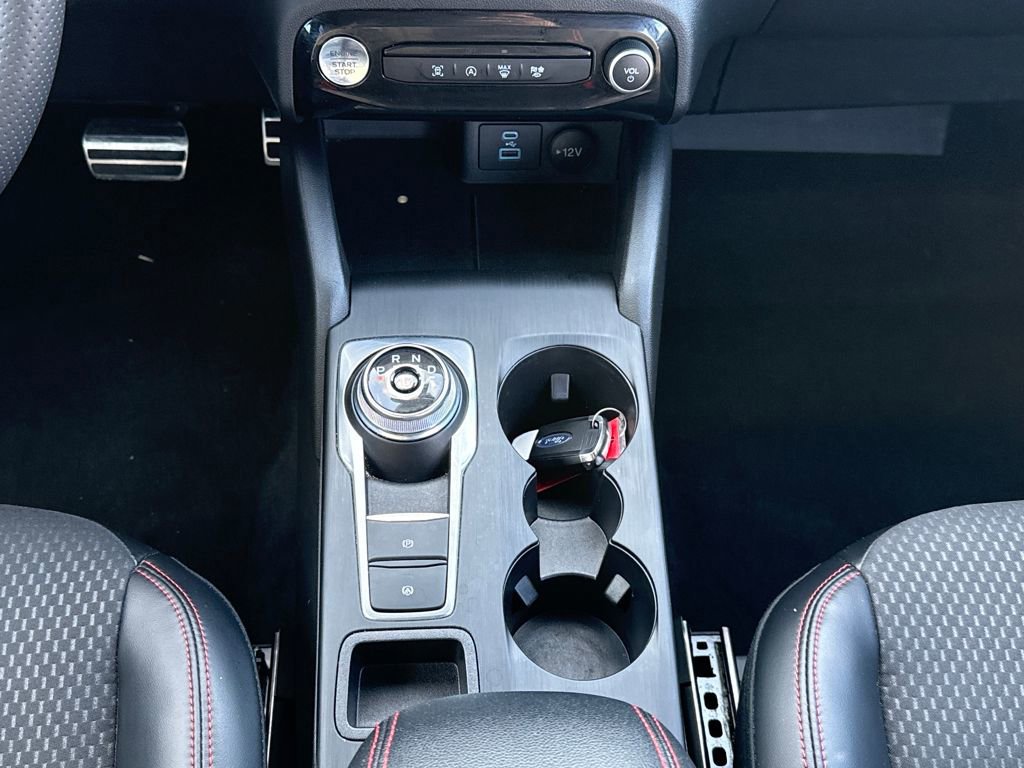 Certified 2023 Ford Escape ST-Line w/ Tech Pack #1 image 13