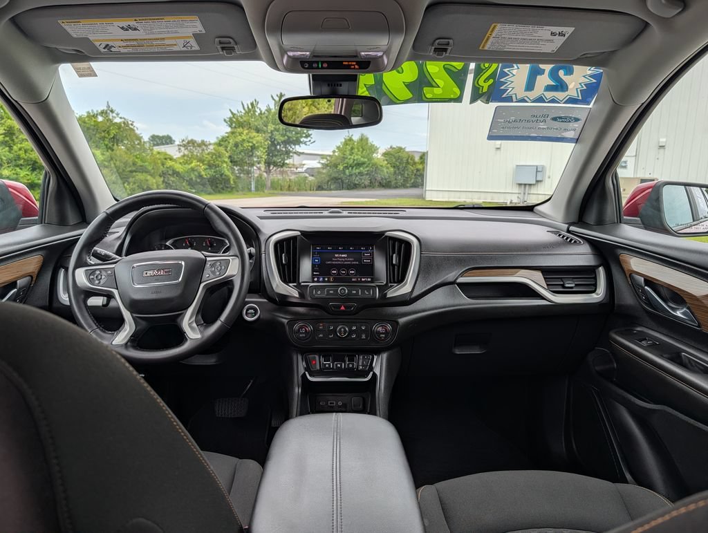 Used 2021 GMC Terrain SLE w/ Driver Convenience Package FWD image 6