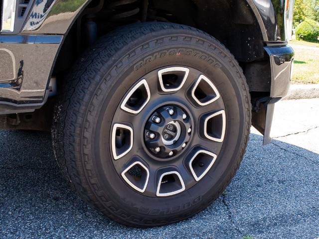 Certified 2024 Ford F350 Platinum AWD/4WD image 8
