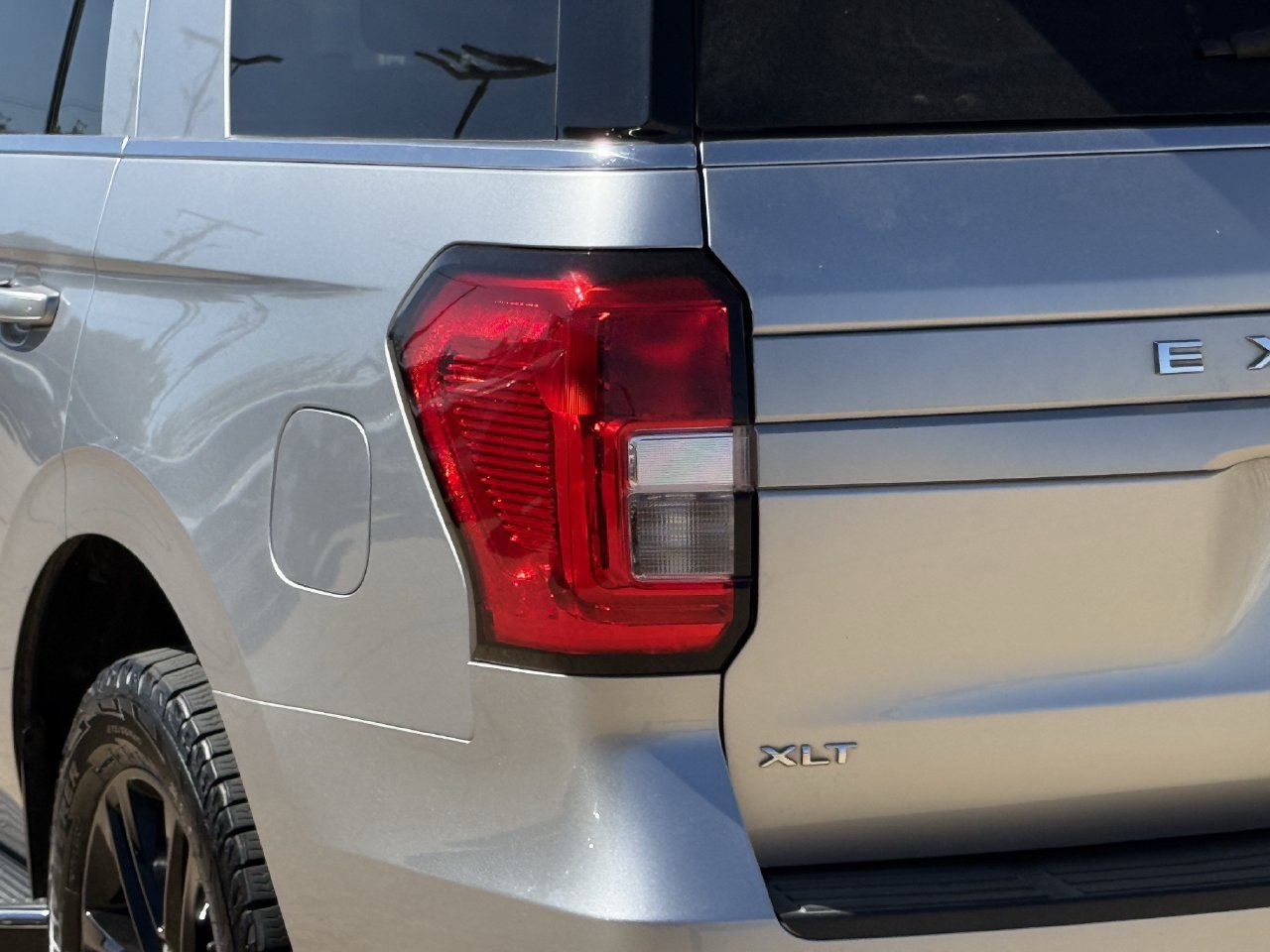 Certified 2022 Ford Expedition XLT RWD image 7