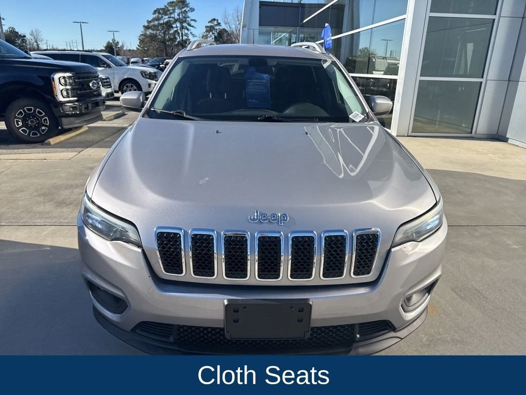 Used 2019 Jeep Cherokee Latitude w/ Popular Appearance Group image 6