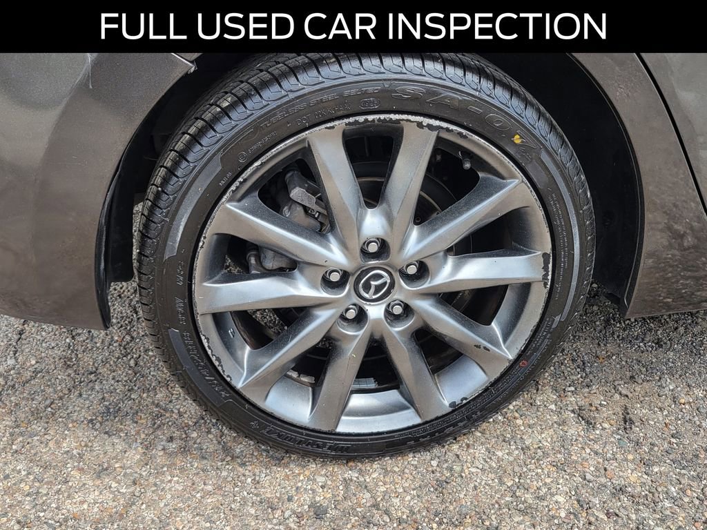 Used 2018 MAZDA MAZDA3 Touring FWD image 5