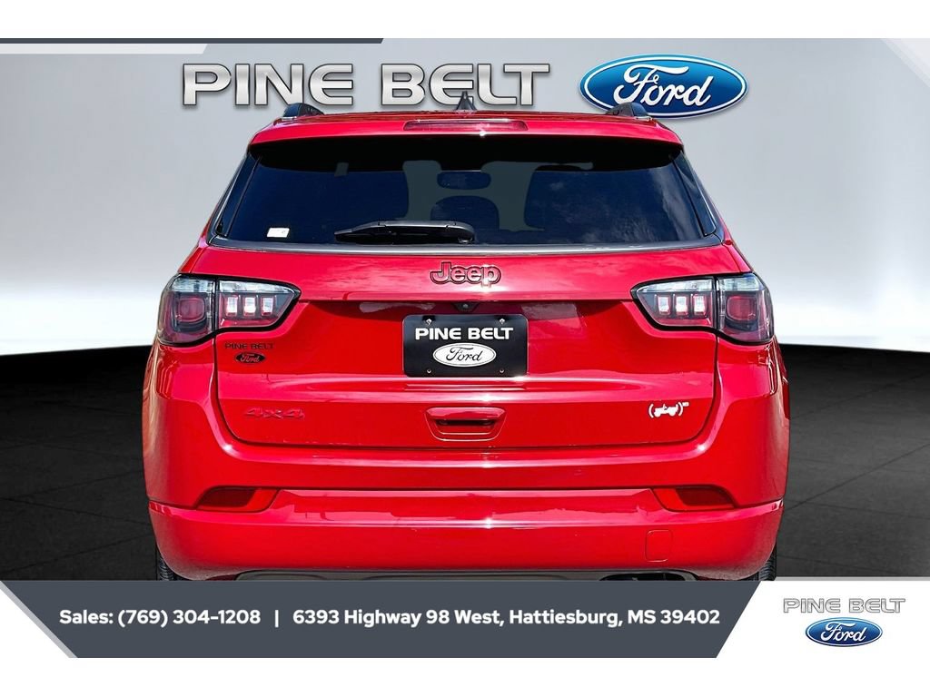Used 2022 Jeep Compass Limited AWD/4WD image 4