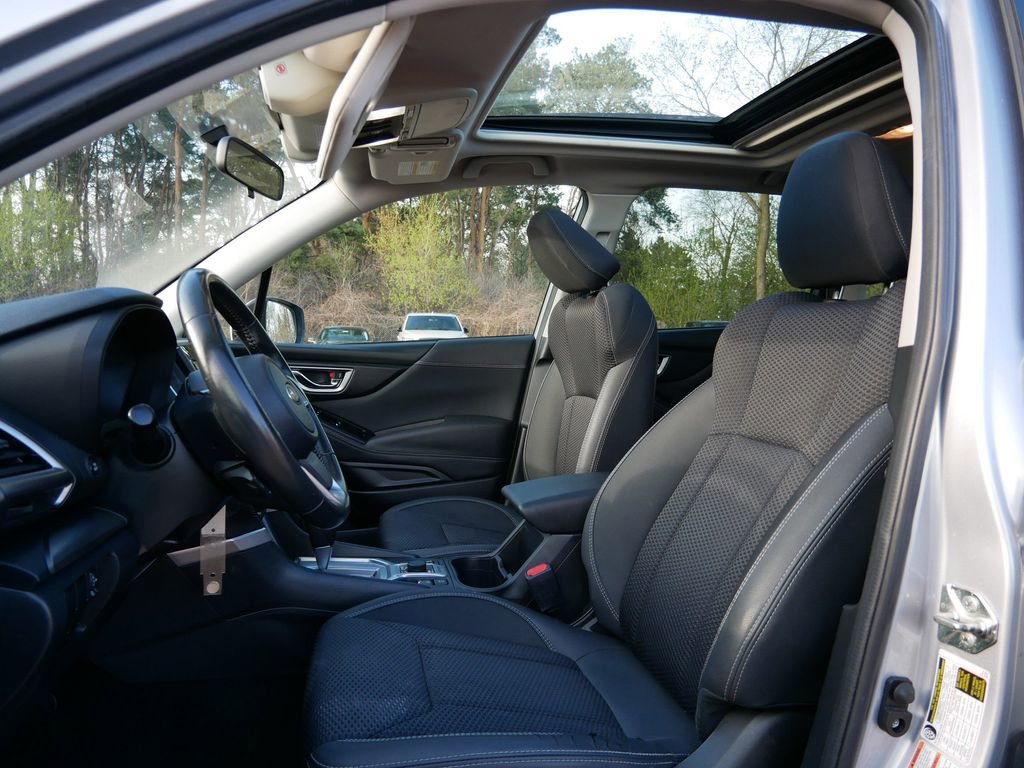 Used 2020 Subaru Forester Premium AWD/4WD image 14