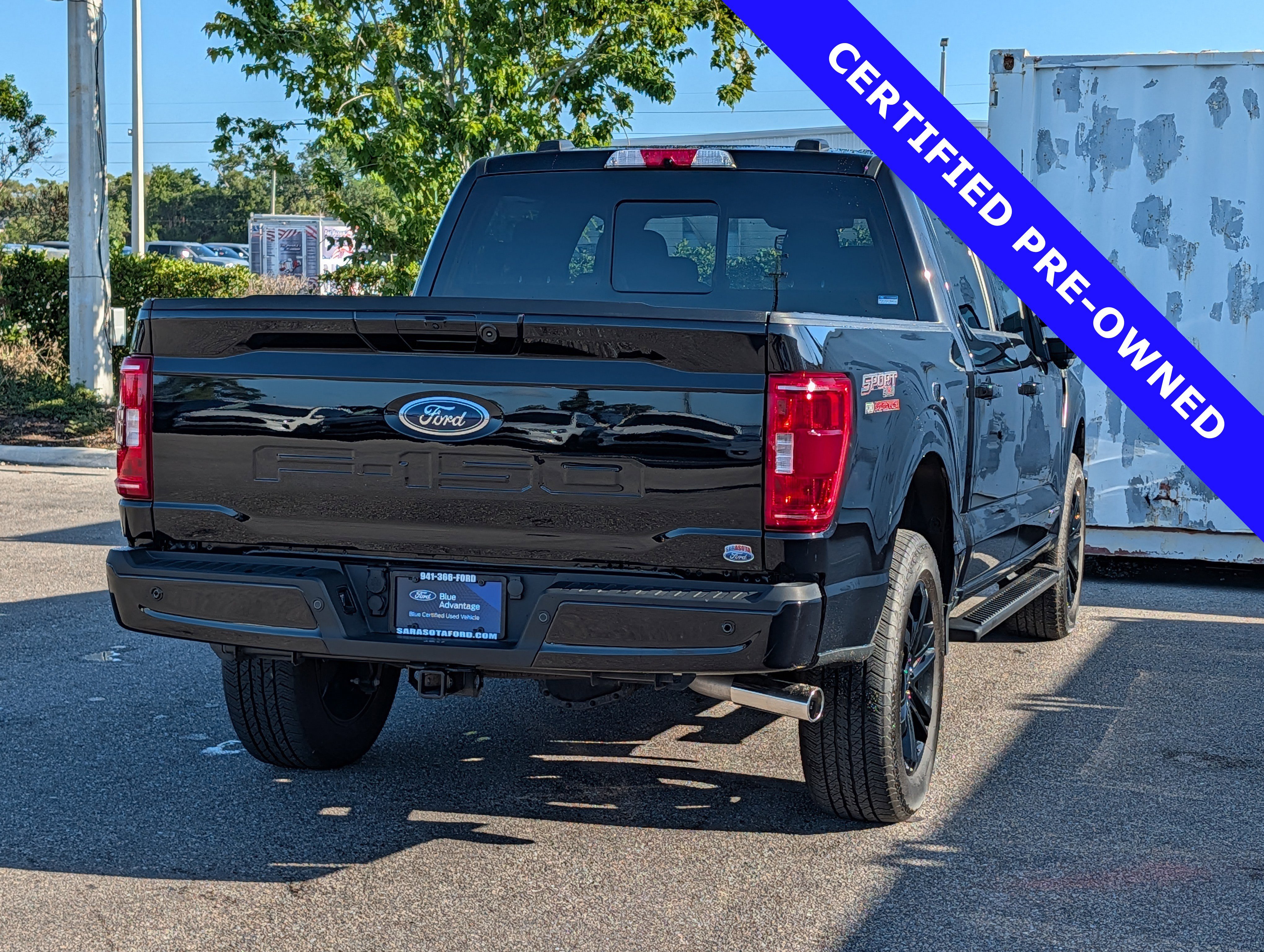 Certified 2022 Ford F150 XLT w/ Equipment Group 302A High AWD/4WD image 4