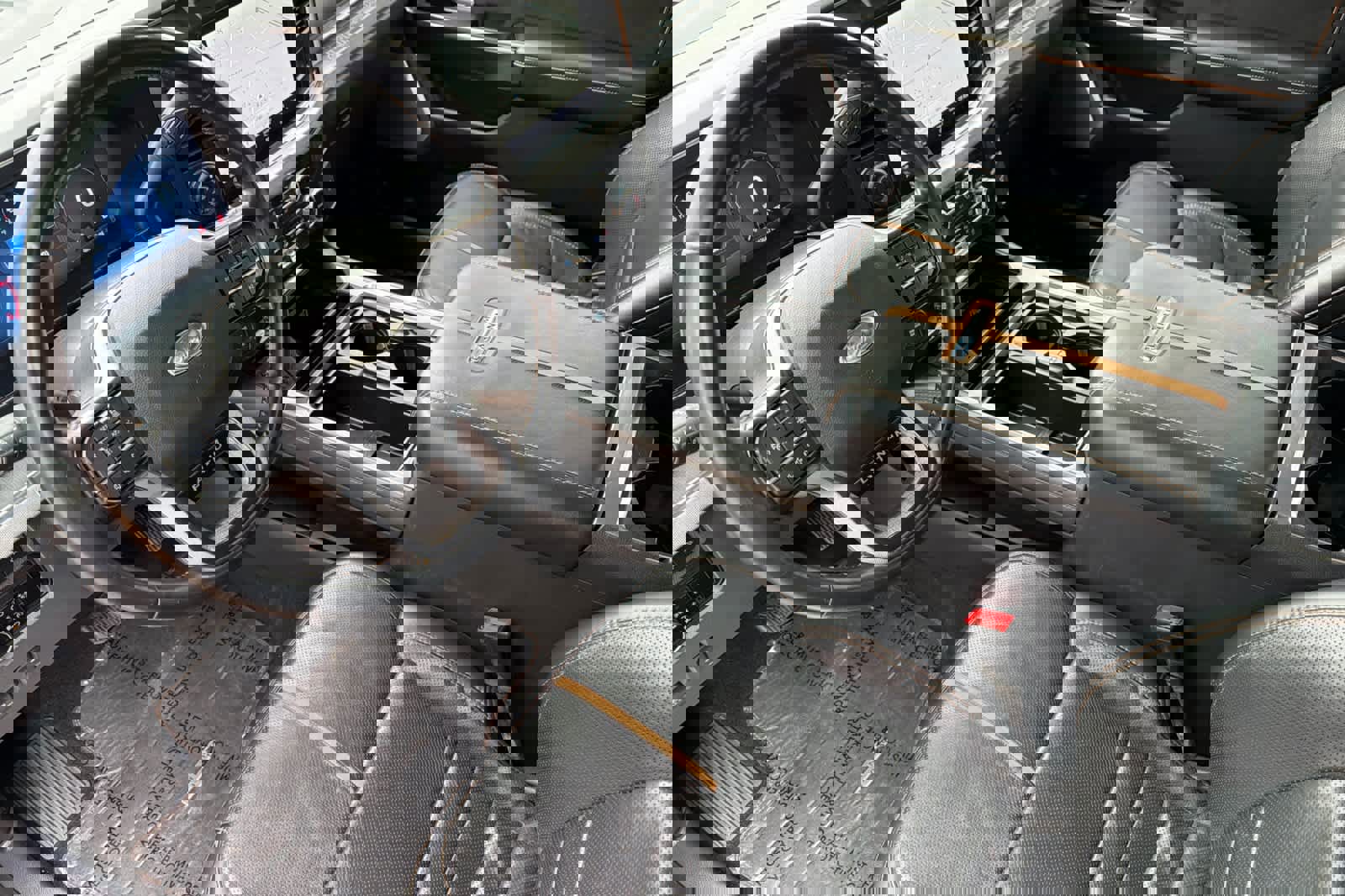 Certified 2023 Ford F350 Platinum w/ FX4 Off-Road Package image 11