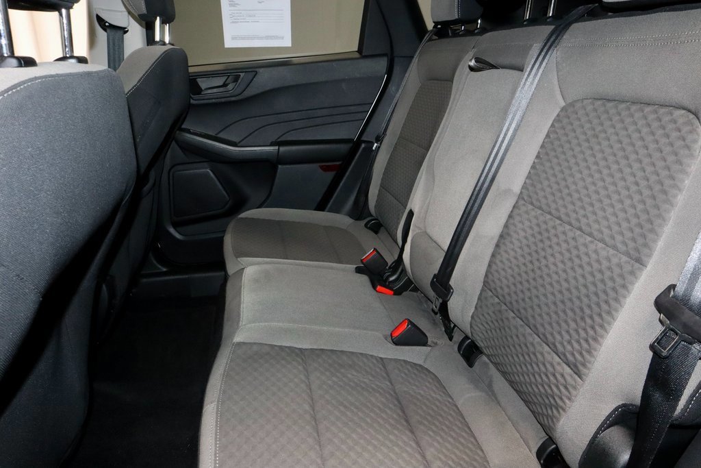 Certified 2022 Ford Escape SE w/ SE Sport Appearance Package image 22