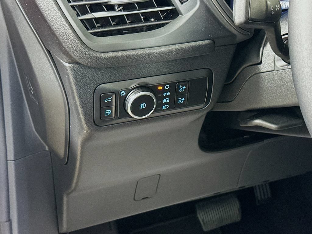 Certified 2026 Ford Escape SE FWD image 15