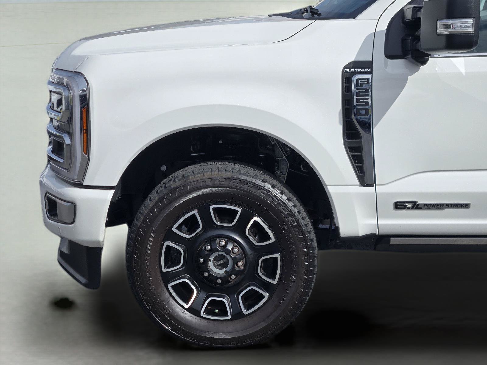 Certified 2024 Ford F250 Platinum w/ FX4 Off-Road Package AWD/4WD image 9