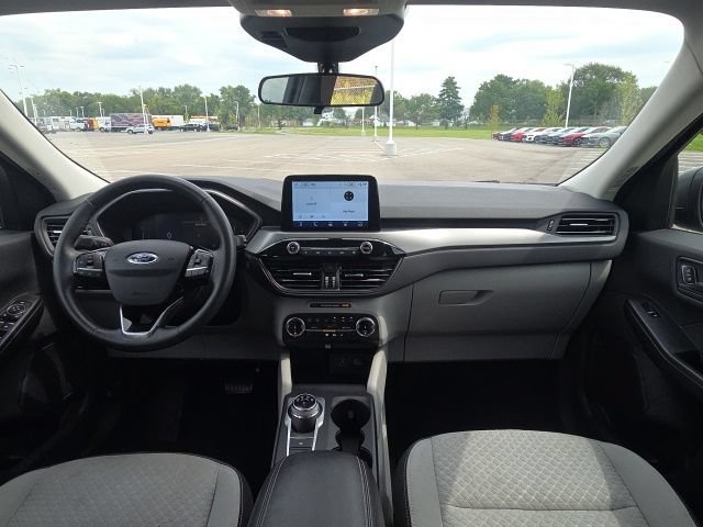 Certified 2023 Ford Escape Active AWD/4WD image 19
