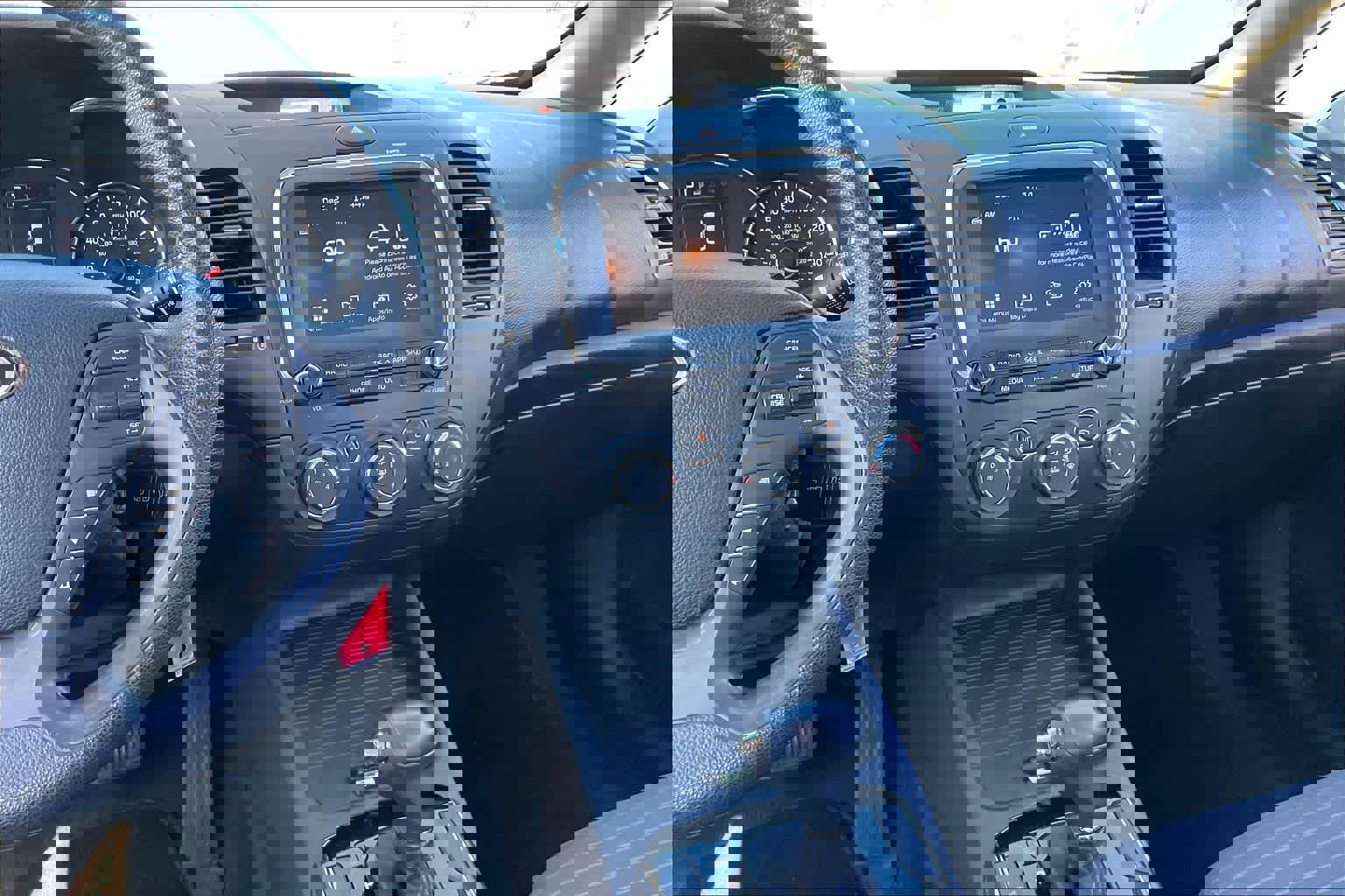 Used 2018 Kia Forte LX w/ LX Popular Package image 6