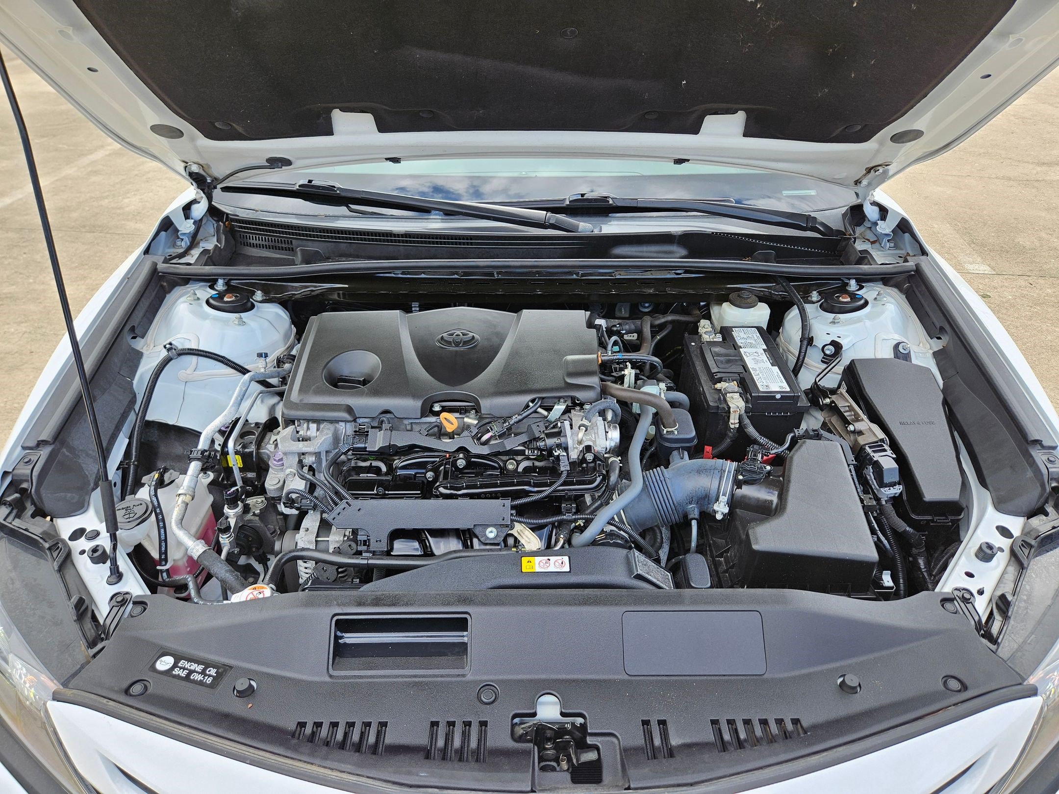Used 2022 Toyota Camry SE FWD image 32