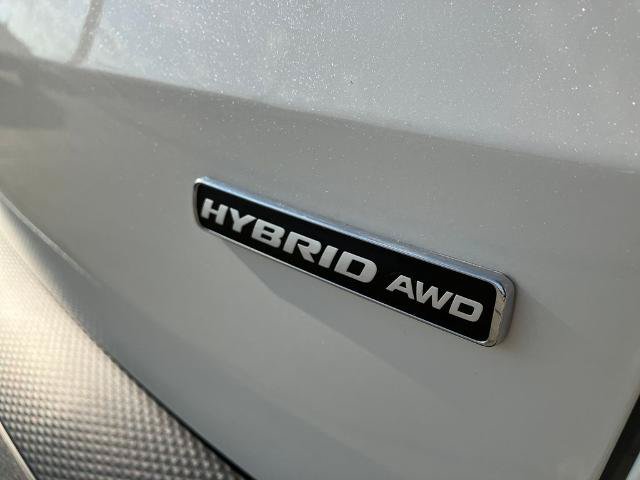 Certified 2025 Ford Escape Platinum AWD/4WD image 12
