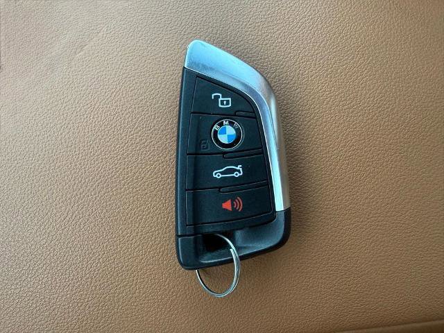 Used 2022 BMW 230i Coupe w/ Premium Package 2 RWD image 26