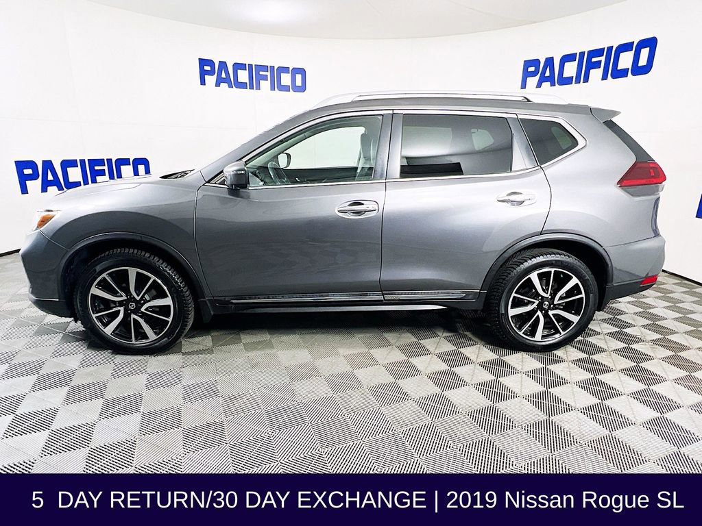 Used 2019 Nissan Rogue SL w/ Premium Package image 6
