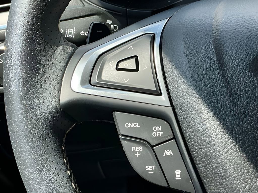 Certified 2022 Ford Edge ST image 34