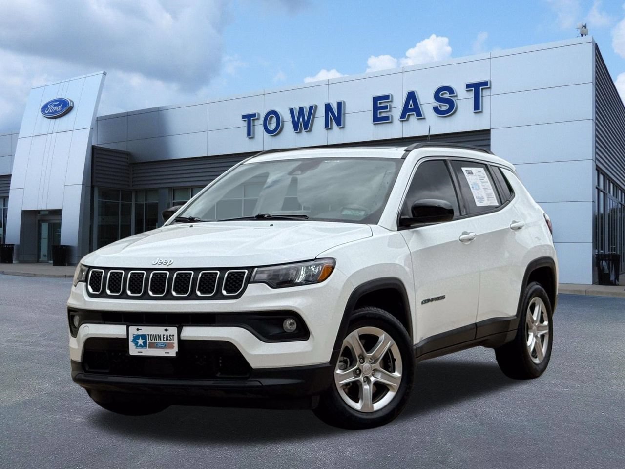 Used 2024 Jeep Compass Latitude w/ Sun and Sound Group AWD/4WD video 1