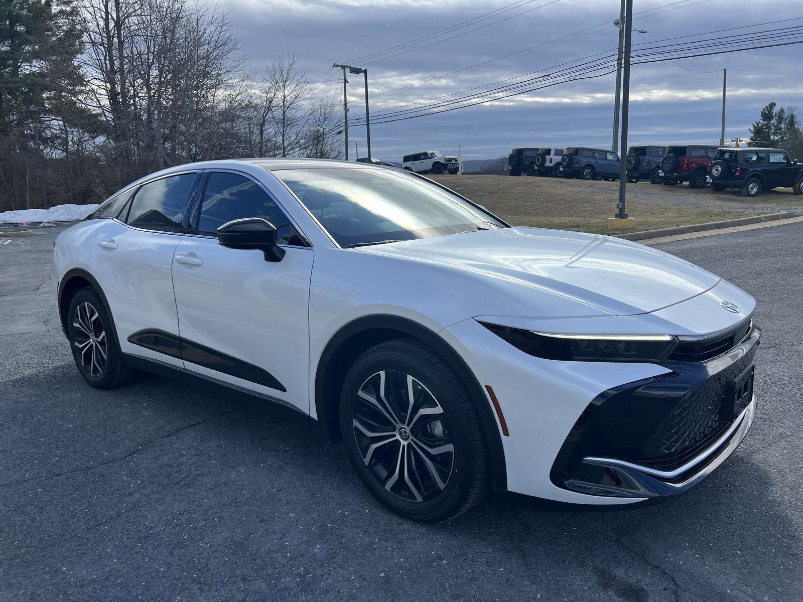 Used 2026 Toyota Crown Limited image 7