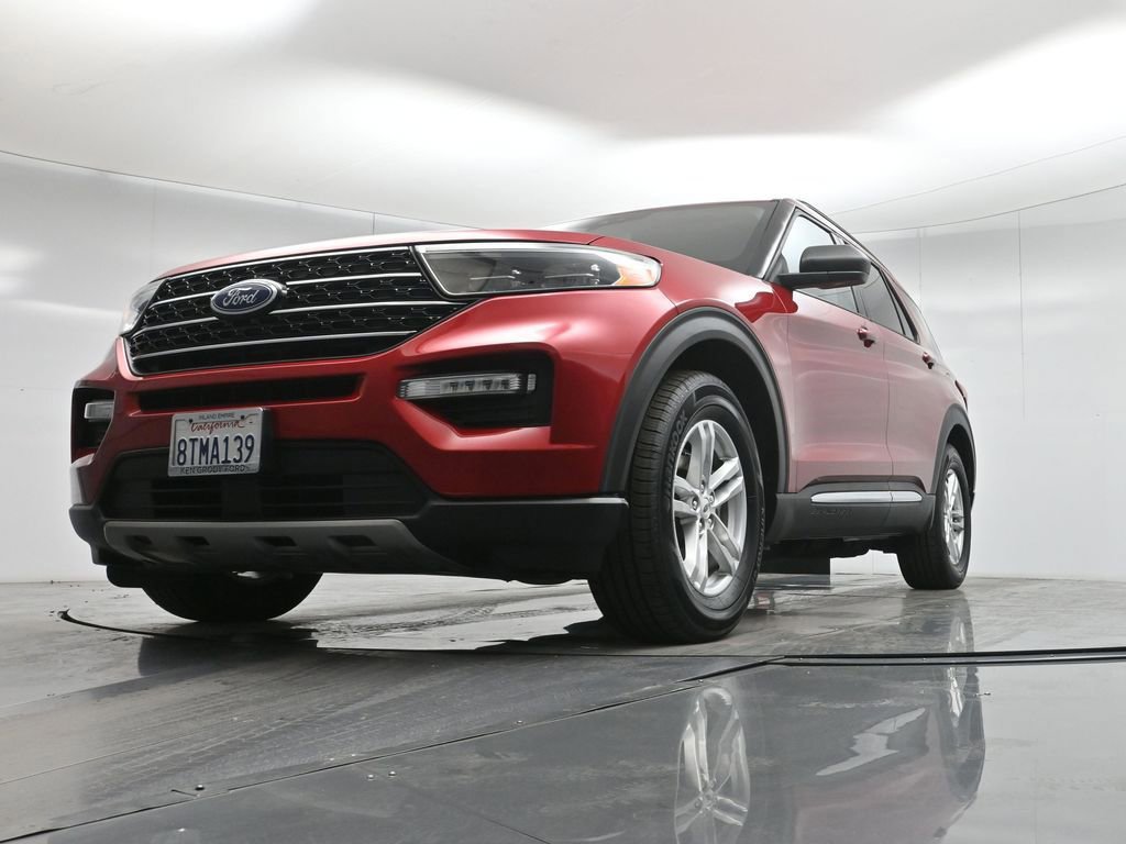 Certified 2021 Ford Explorer XLT image 29
