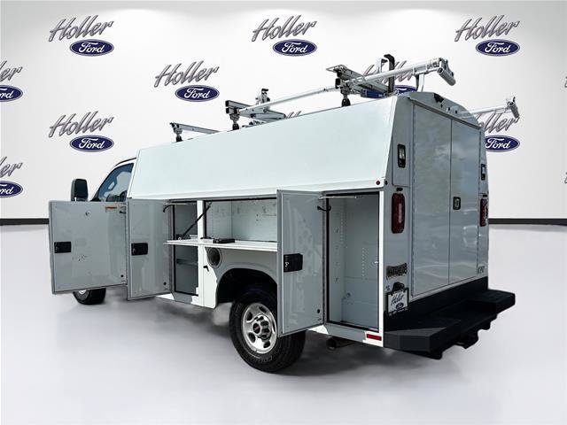 Used 2023 GMC Savana 3500 w/ Power Convenience Package RWD image 31