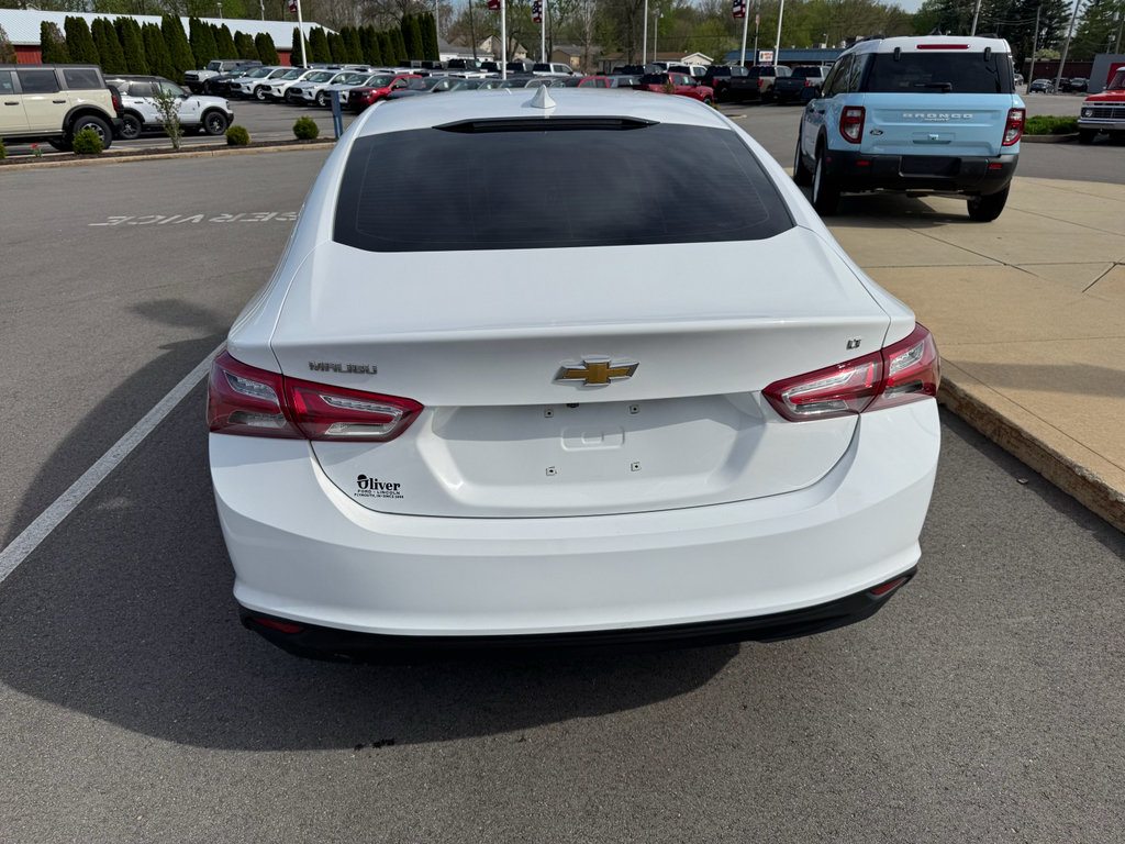 Used 2022 Chevrolet Malibu LT FWD image 7
