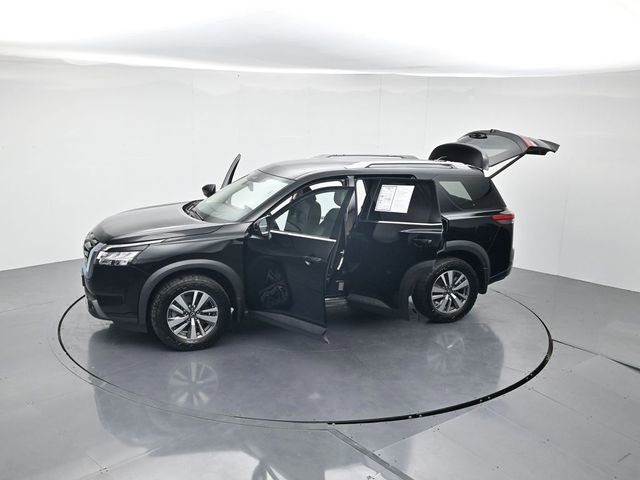Used 2022 Nissan Pathfinder SL image 46
