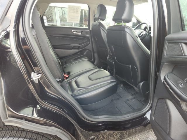 Certified 2022 Ford Edge Titanium AWD/4WD image 25