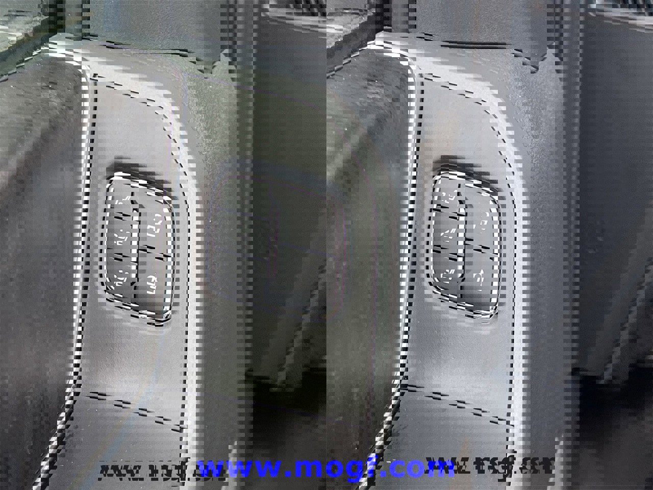 Certified 2022 Ford F150 Lightning Lariat w/ Equipment Group 511A High image 27