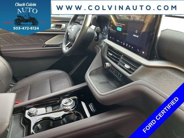 Certified 2025 Ford Explorer Platinum w/ LUX Leather Package image 18