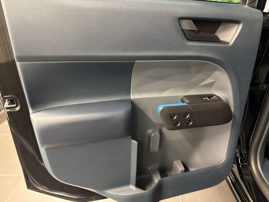 Certified 2025 Ford Maverick Lobo AWD/4WD image 35