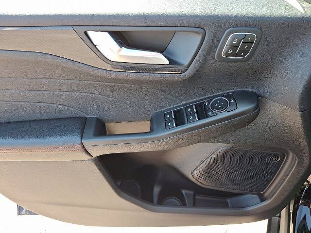 Certified 2023 Ford Escape ST-Line Elite w/ Premium Technology Package AWD/4WD image 13