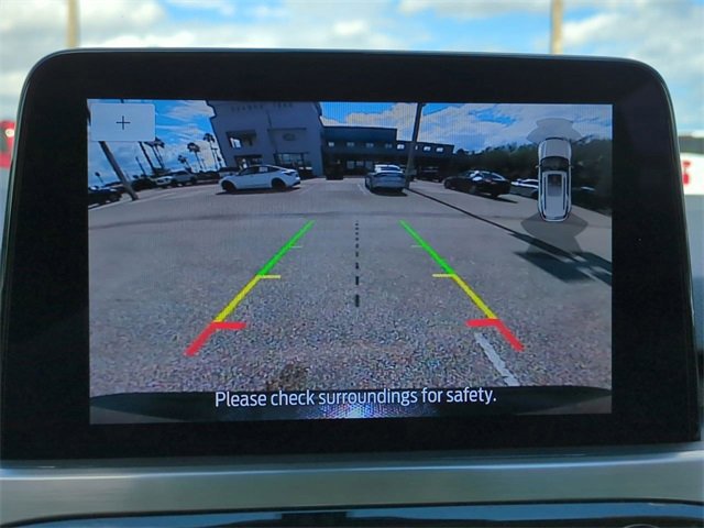 Certified 2022 Ford Escape Titanium w/ Class II Trailer Tow Package image 20