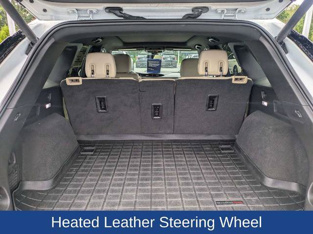 Used 2017 Cadillac XT5 Luxury w/ Driver Awareness Package FWD image 13