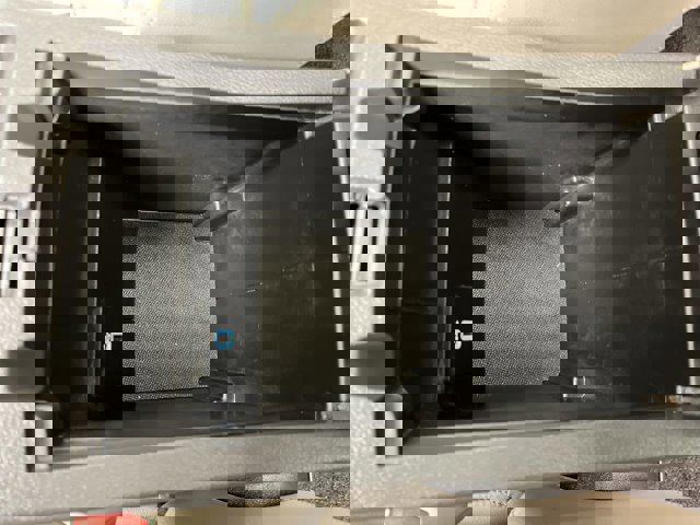 Certified 2018 Ford Escape Titanium w/ Ford Safe & Smart Package image 32