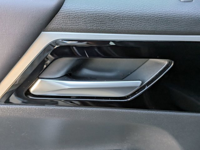 Used 2023 Mitsubishi Outlander SE image 29