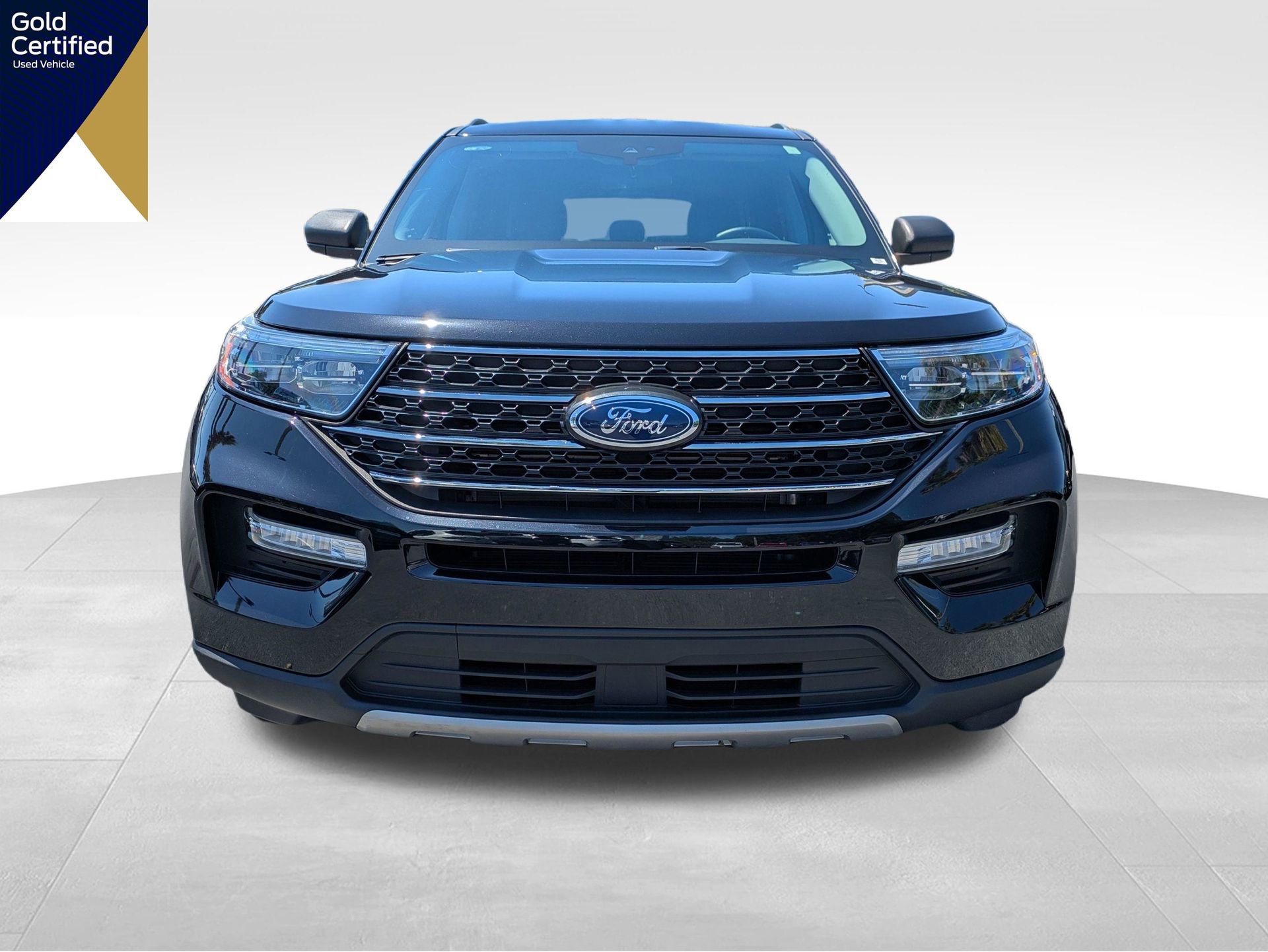 Certified 2023 Ford Explorer XLT w/ Equipment Group 202A AWD/4WD image 12