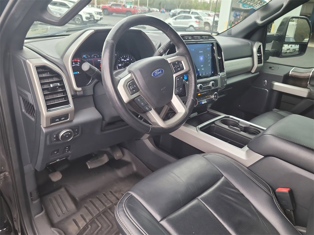 Certified 2022 Ford F250 Lariat w/ Lariat Ultimate Package image 16